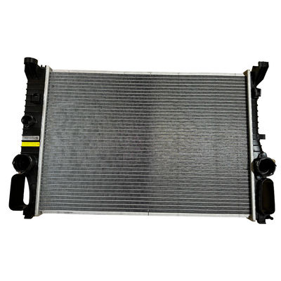 Un buon prezzo. Sistema di raffreddamento 67102A Radiatore in alluminio per Mercedes-Benz CLS320 E230 E280 W211 W219 in linea