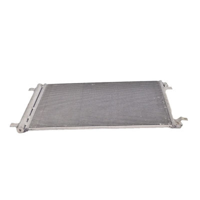 Un buon prezzo. Componenti auto Condensatore per aria condizionata per Chevrolet Cavalier Buick EXCELLE 2018-2020 in linea