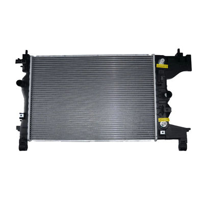 Un buon prezzo. 2015-2015 Chevrolet Cruze Serbatoio dell'acqua del radiatore in alluminio per il sistema di raffreddamento delle parti di auto in linea