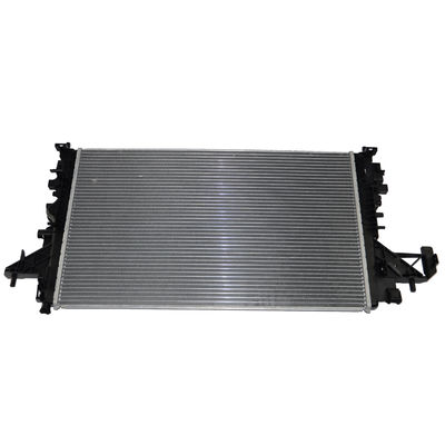 Un buon prezzo. Serbatoio dell'acqua del radiatore in alluminio per Chevrolet Cruze 1.5 e Buick Verano 1.5 Soluzione di raffreddamento in linea
