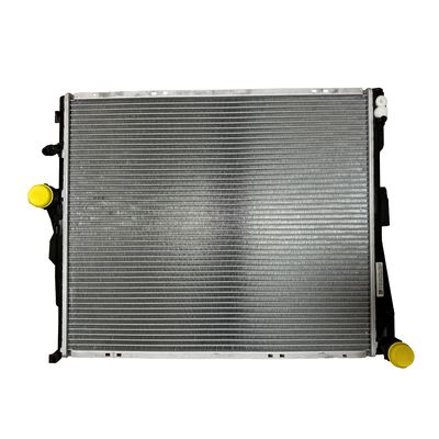 Un buon prezzo. 17113415693 Ricambi per autoveicoli Sistema di raffreddamento dell'automobile Motore di raffreddamento del liquido refrigerante per BMW X3 E83 03-11 in linea