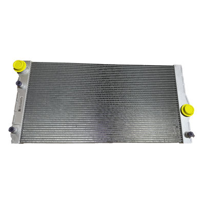 Un buon prezzo. BMW F10 F11 F01 F02 F07 Sistema di raffreddamento di parti di auto Radiatore in alluminio e serbatoio d'acqua in plastica in linea