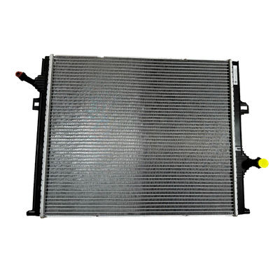 Un buon prezzo. Fabbricazione auto BMW Serbatoio idrico per radiatore in alluminio F30 F35 F31 17118482625 17118625430 in linea