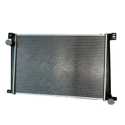 Un buon prezzo. 55117162 Radiatore in alluminio e serbatoio d'acqua in plastica per il sistema di raffreddamento Mini R55 R56 R57 in linea