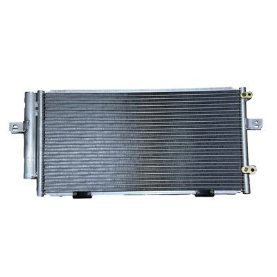Un buon prezzo. Parti di ricambio per autoveicoli Sistema di raffreddamento del motore 2.5 V6 Condensatore di aria condizionata per ROEWE 750 in linea