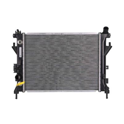 Un buon prezzo. 632*398*32mm Dimensione del nucleo Parti di ricambio auto del sistema di raffreddamento per Audi A4 8E0121251P in linea